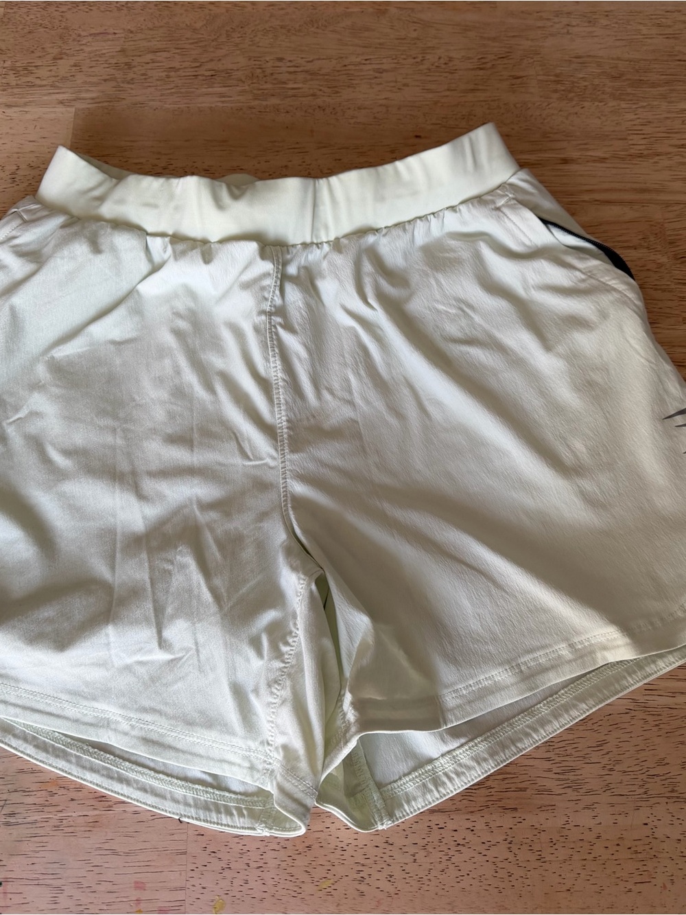 Gymshark men shorts XS (mint green)
